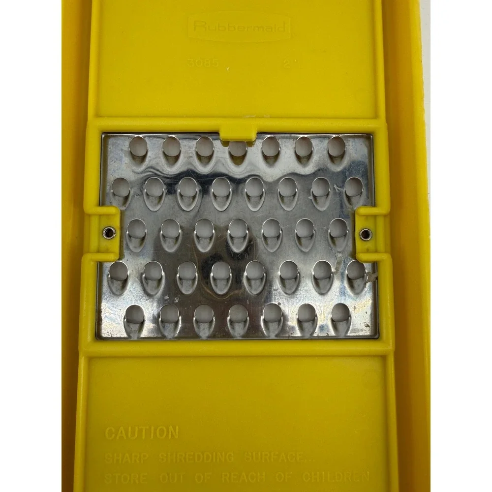 Rubbermaid Vintage Cheese Grater Shredder Yellow 3085 Retro‎ Kitchen Tool